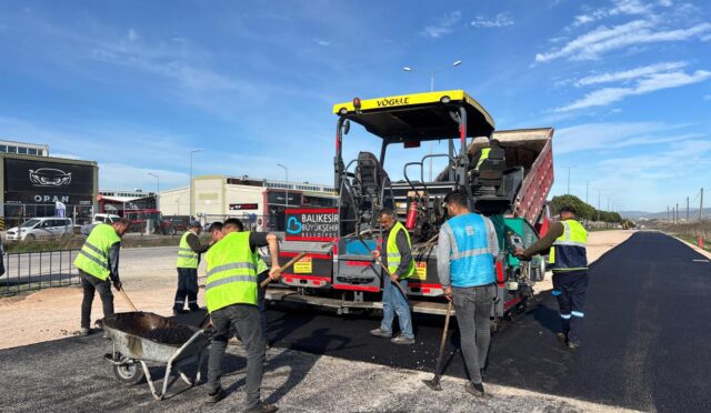buyuksehir_belediyesi_gonende_son_1_ayda_3_kilometre_yolu_asfaltla_kapladi_6