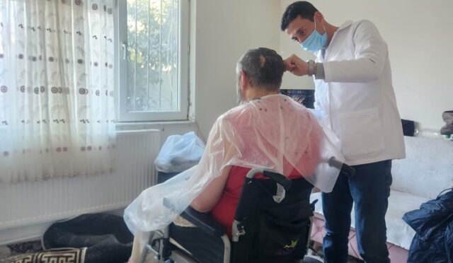 yakin_berber_uygulamasi_ilce_ilce_dolasarak_hizmete_devam_ediyor_1