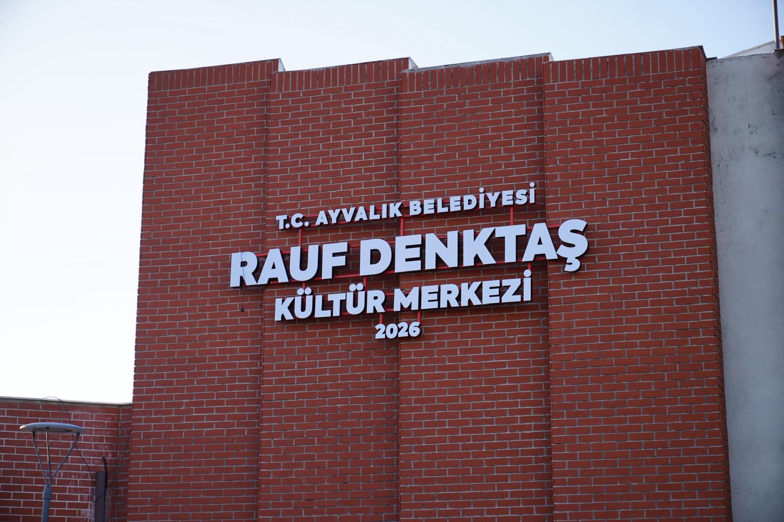 Kültür ve Sanat Kenti Ayvalık’a 300 Kişilik Salon…
