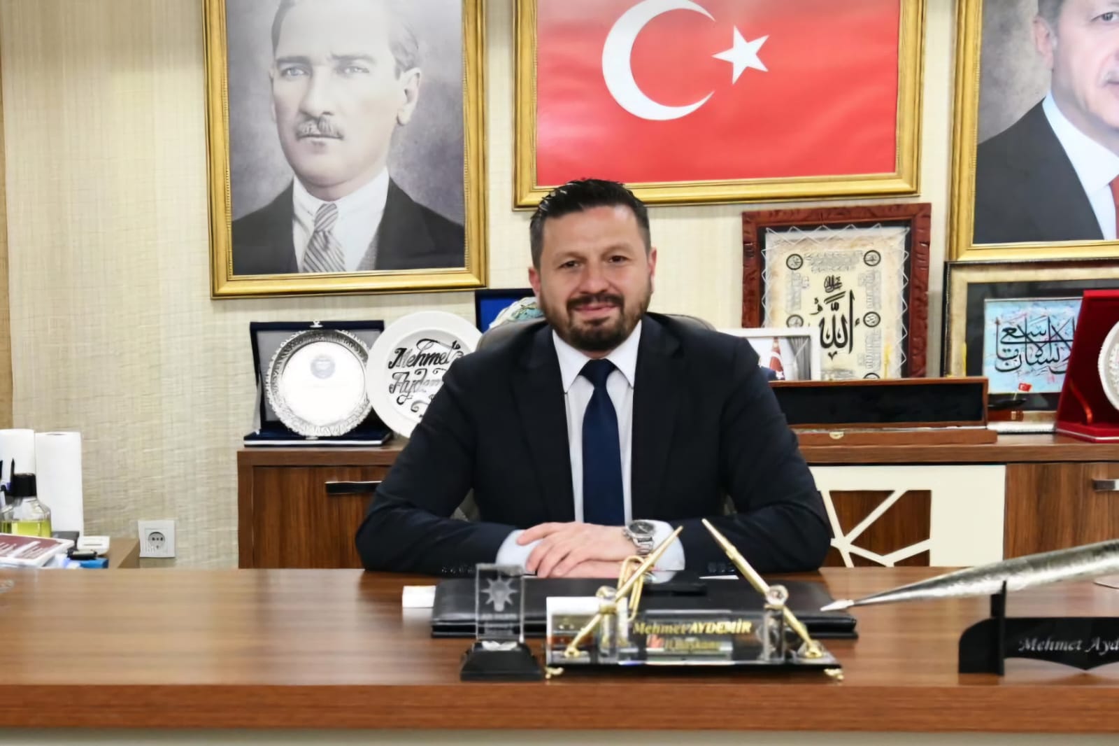 Balıkesir Sağlıkta Güçleniyor: AK Parti İl Başkanı Mehmet Aydemir’den 29 Yeni Hekim Müjdesi!