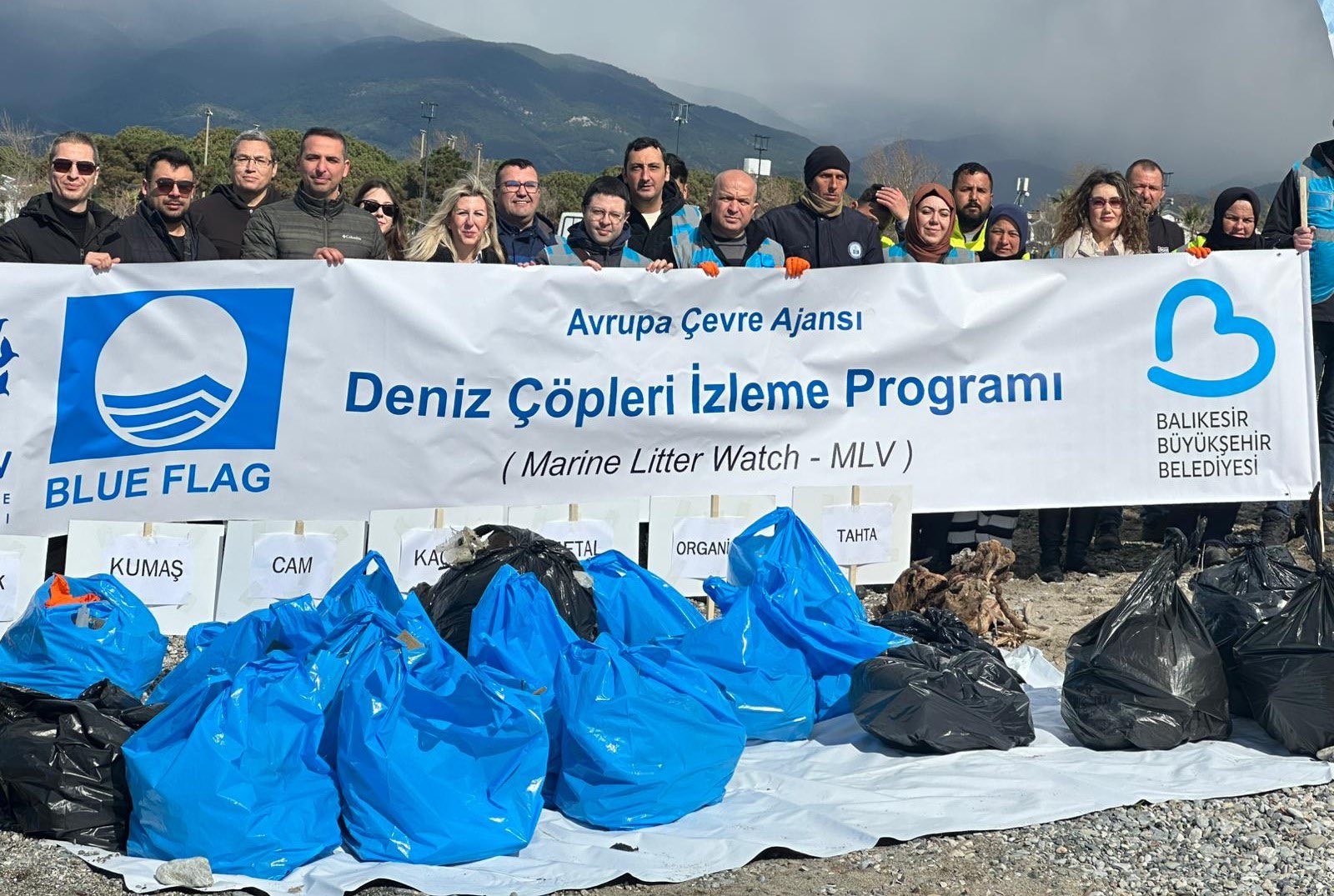 Deniz Çöpleri İzleme Programı (MLW) kapsamında Altınkum’da anlamlı temizlik