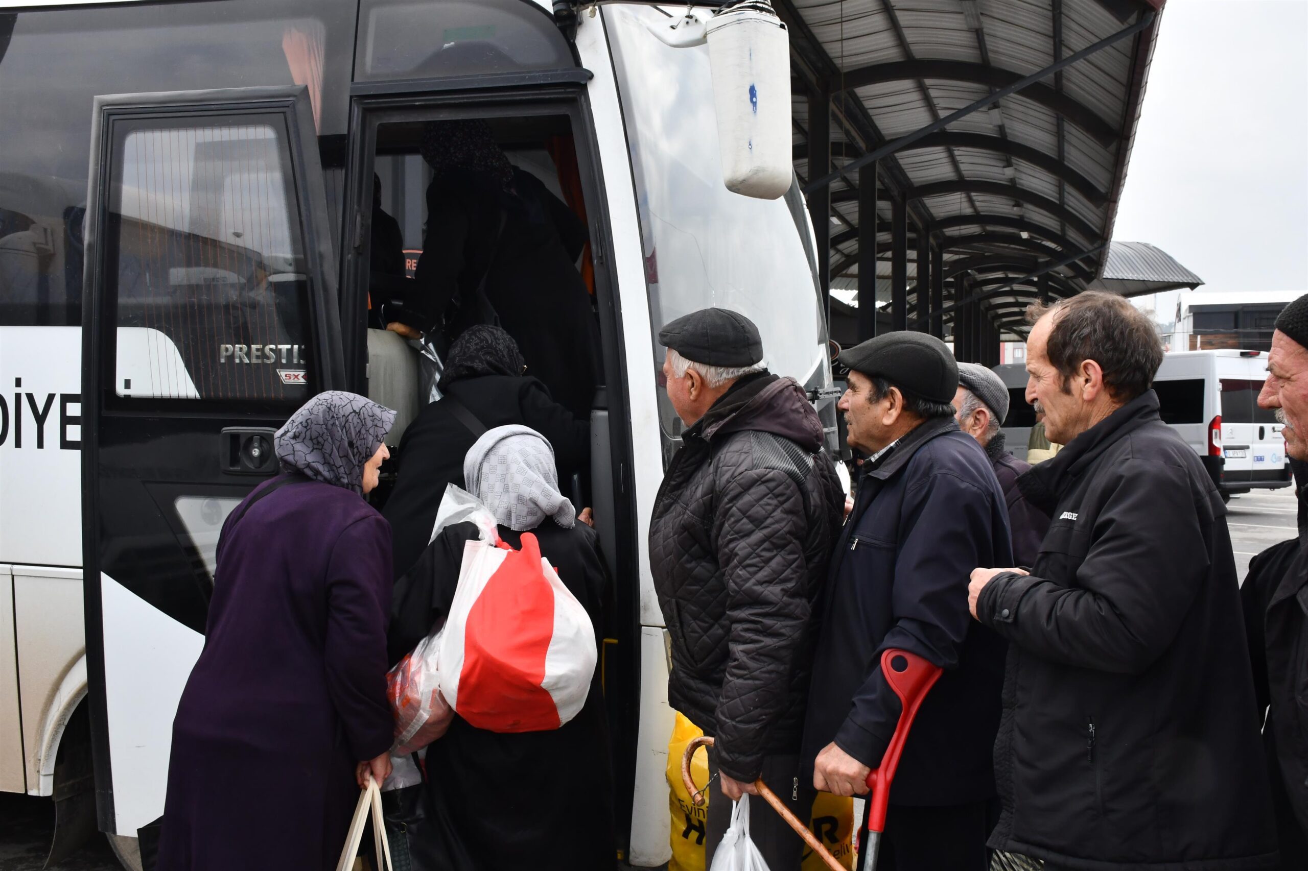 Halkın ulaşım ihtiyacına Büyükşehirden anında çözüm