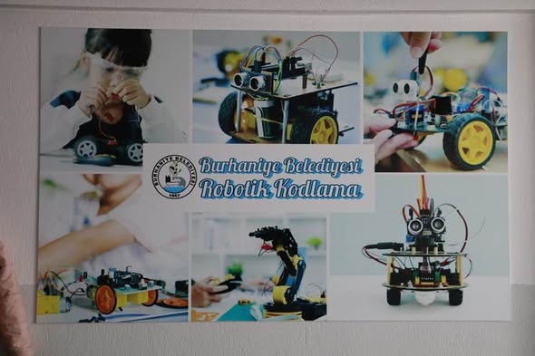 BURHANİYE BELEDİYESİ ROBOTİK KODLAMA KURSU DEVAM EDİYOR