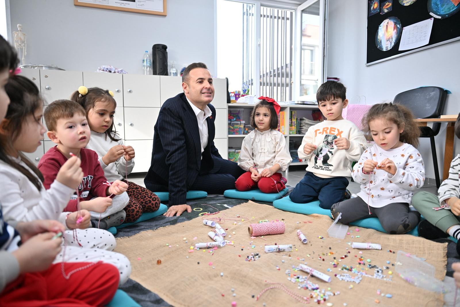Akın’dan Kuvayımilliye Balçocuk Gündüz Bakımevi’ne ziyaret