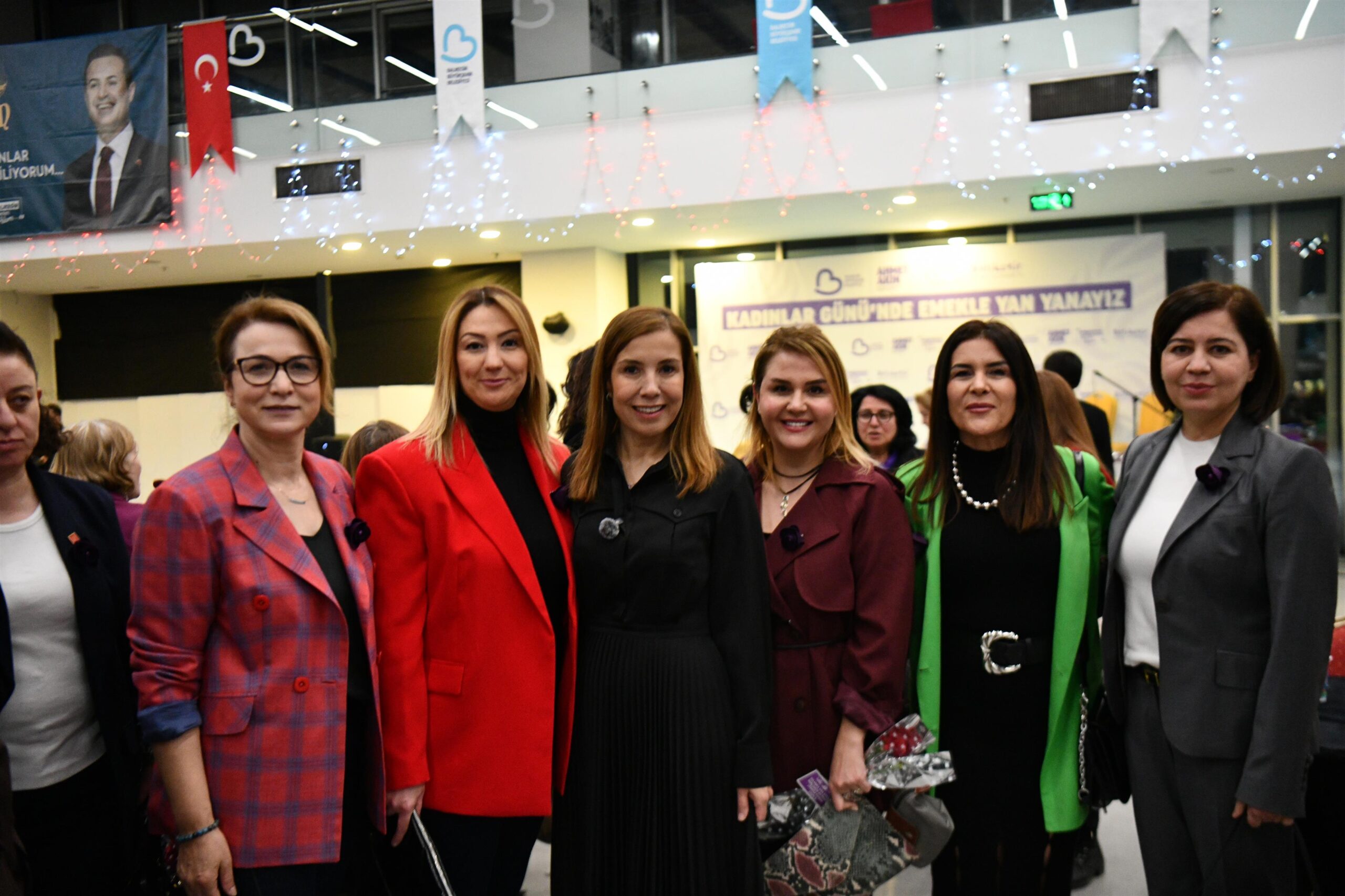 Balıkesir’de Kadınlar Günü Büyükşehir’in etkinlikleriyle renklendi