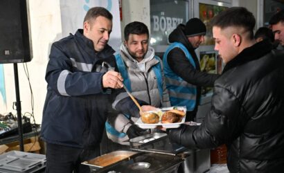 baskan_akin_sahurunu_hal_esnafiyla_birlikte_yapti_5