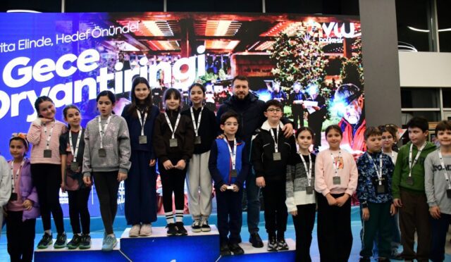 buyuksehir_belediyesi_oryantiringle_vatandaslara_keyifli_anlar_yasatti_4_medium