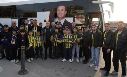 sindirgili_depremzede_genclere_baskan_akindan_destek_2_medium