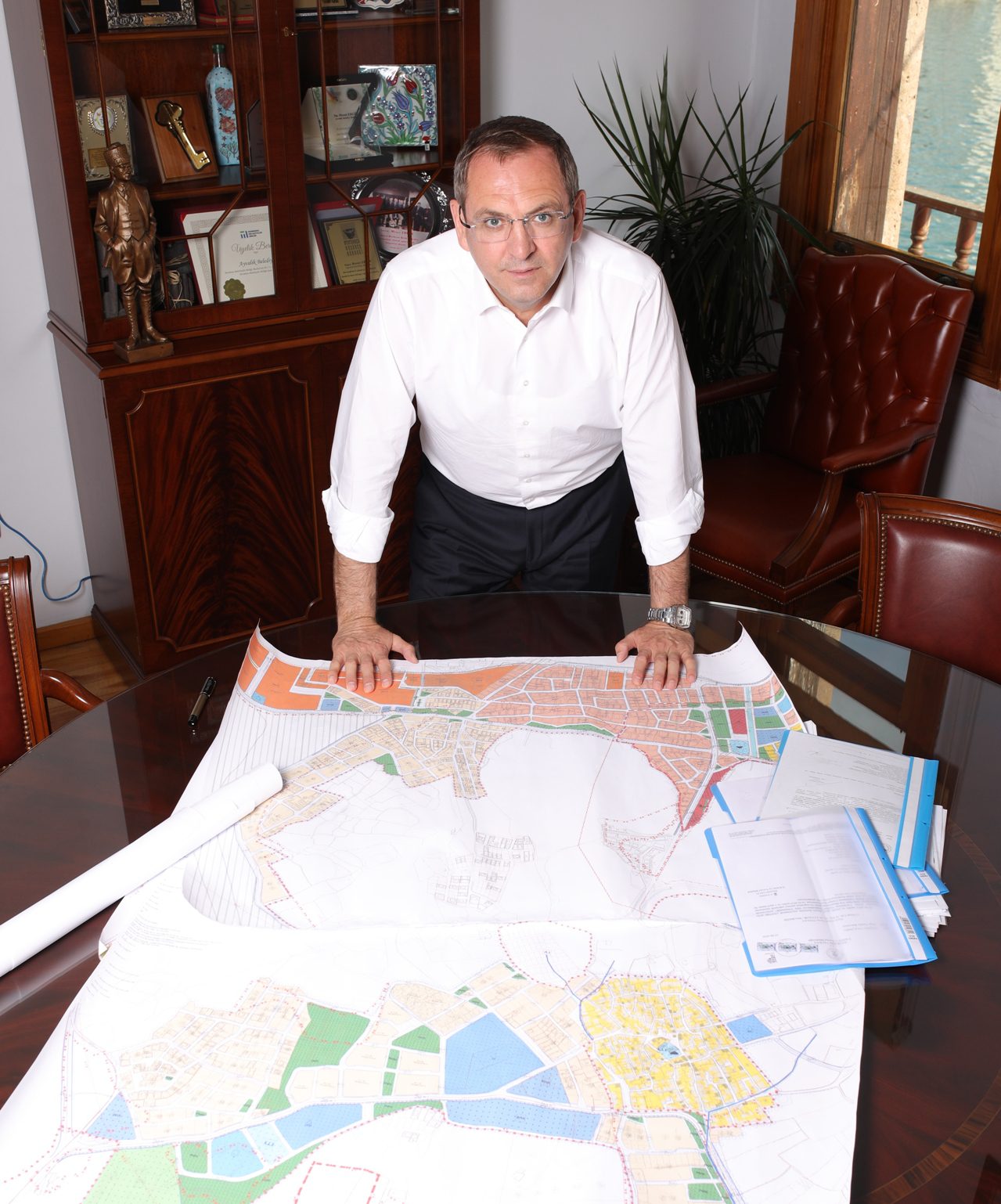 YENİ MAHALLE’DE SOSYAL YAŞAM MERKEZİ İÇİN İLK ADIM ATILDI