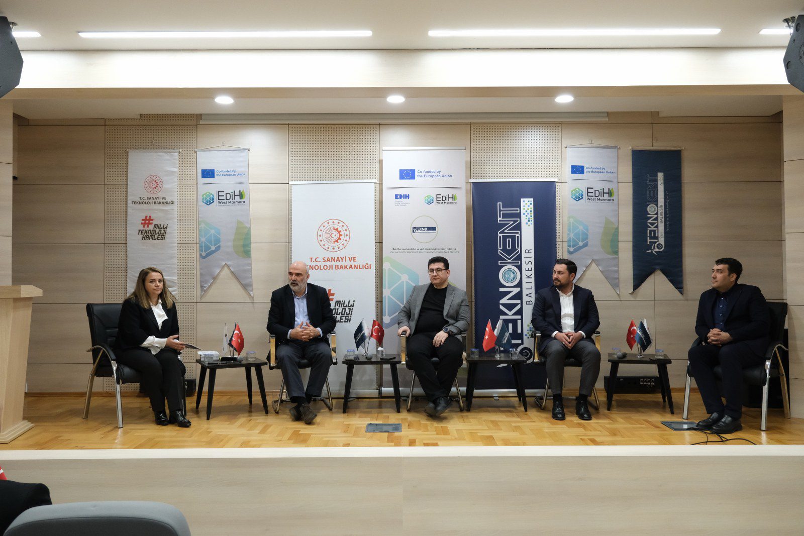 Balıkesir’den Turcorn Hedefi BAÜN Teknokent’te Girişimcilere İlhan Veren Panel