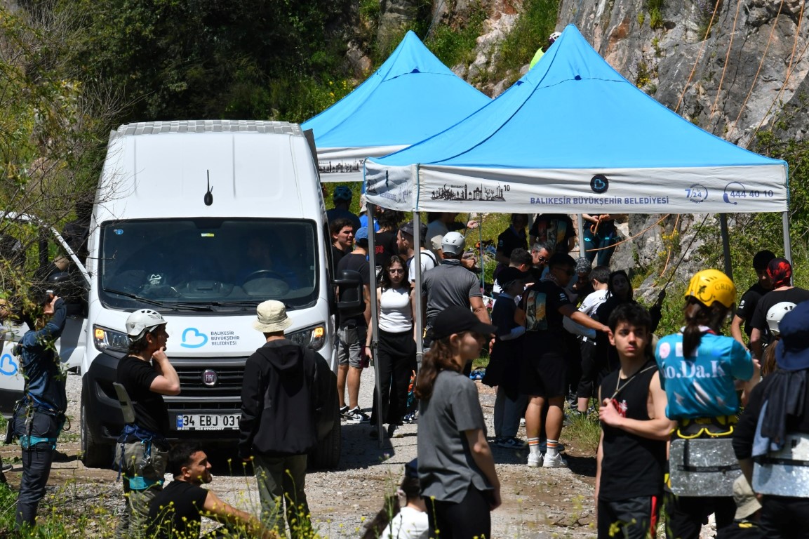 Balıkesir 7. Kaya Tırmanış Şenliği doğa tutkunlarını buluşturdu