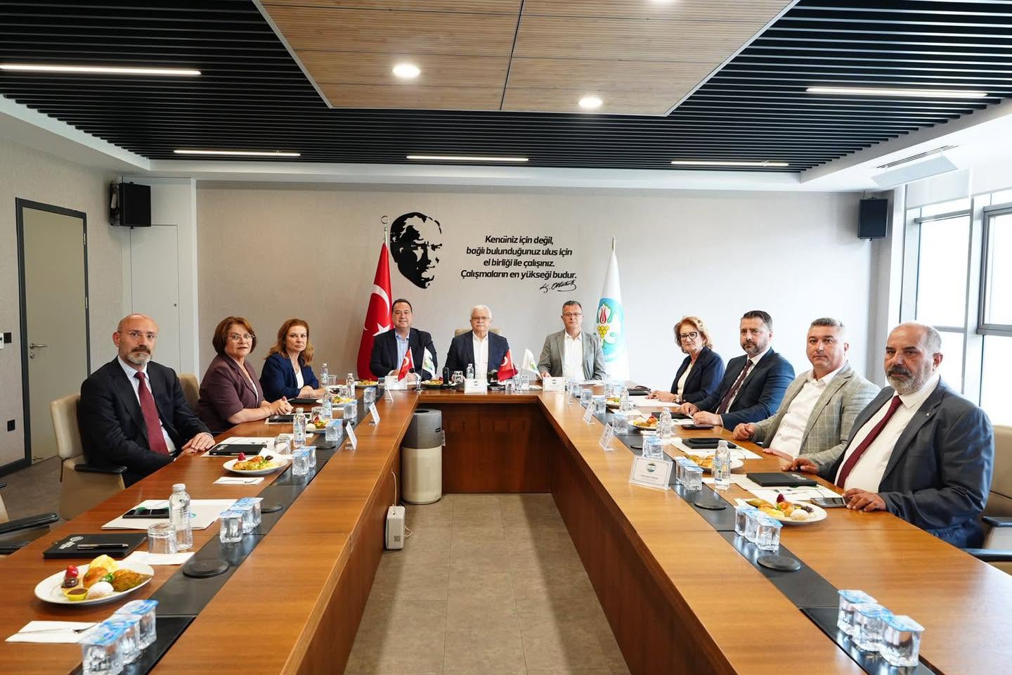 ÇEVRECİ BELEDİYELER BİRLİĞİ MAYIS AYI ENCÜMEN TOPLANTISI MANİSA’DA  GERÇEKLEŞTİRİLDİ.