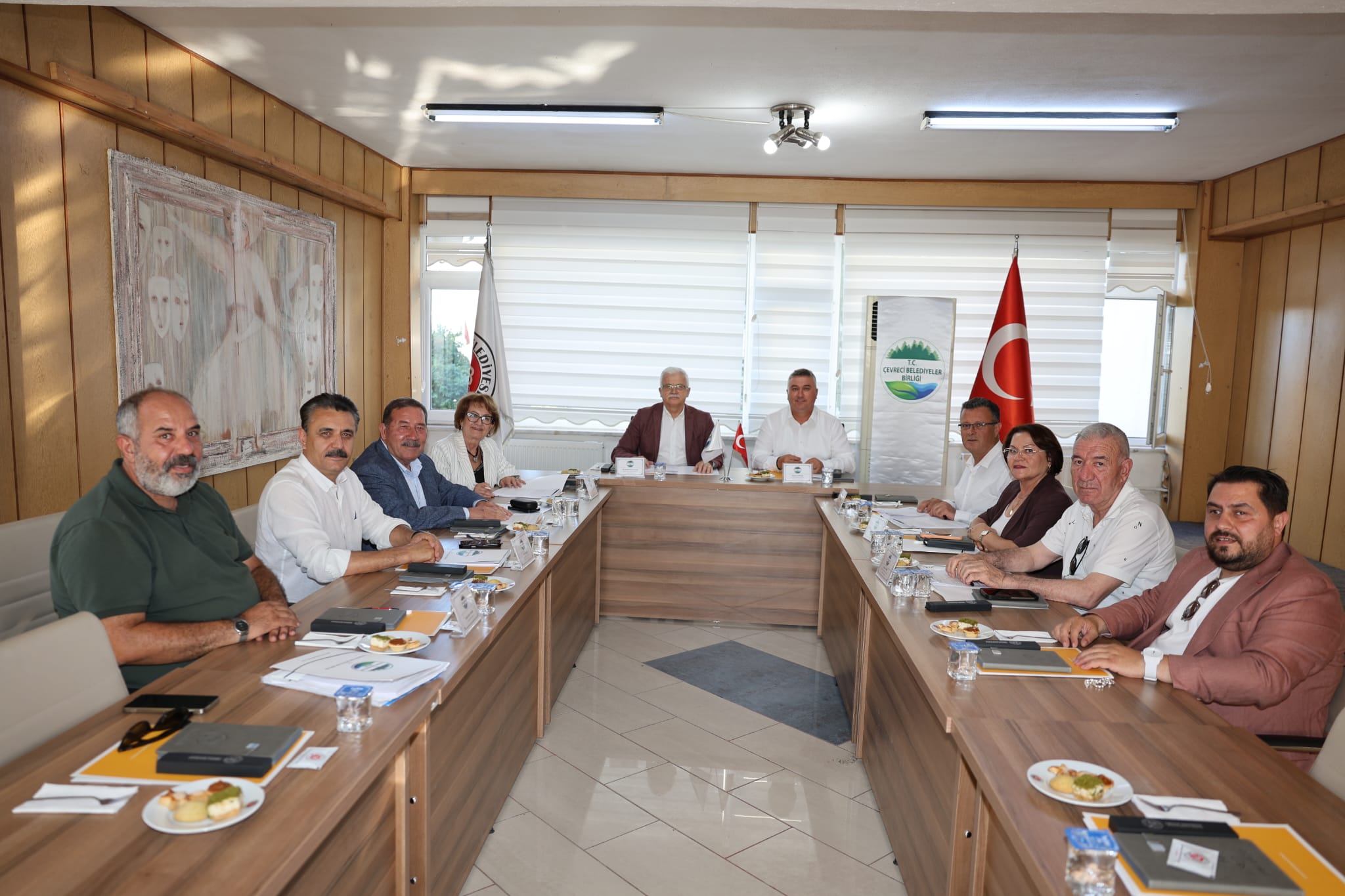T.C. ÇEVRECİ BELEDİYELER BİRLİĞİ 2026 YILI HAZİRAN AYI ENCÜMEN TOPLANTISI AYVACIK’TA GERÇEKLEŞTİRİLDİ