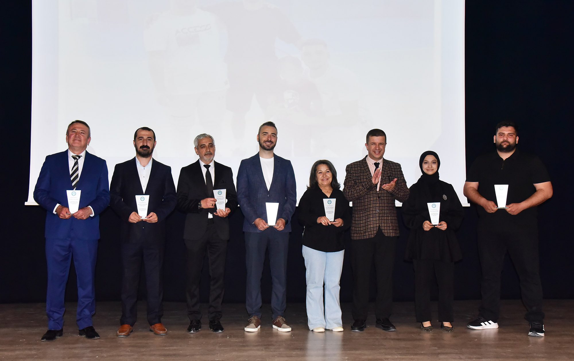 BAÜN Spor Bilimleri Fakültesinde “Sporla Gülümsüyoruz” Projesi Mezuniyetle Taçlandı