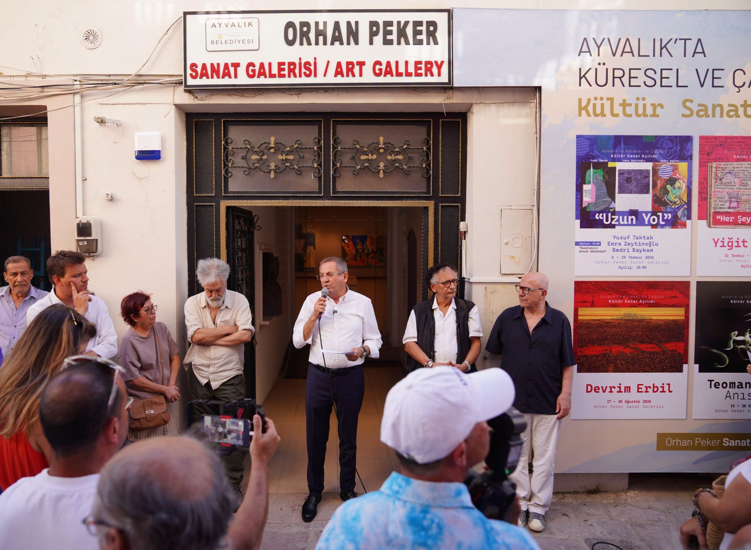 Ayvalık’ta Küresel ve Çağdaş Kültür Sanat Açılımı Başladı
