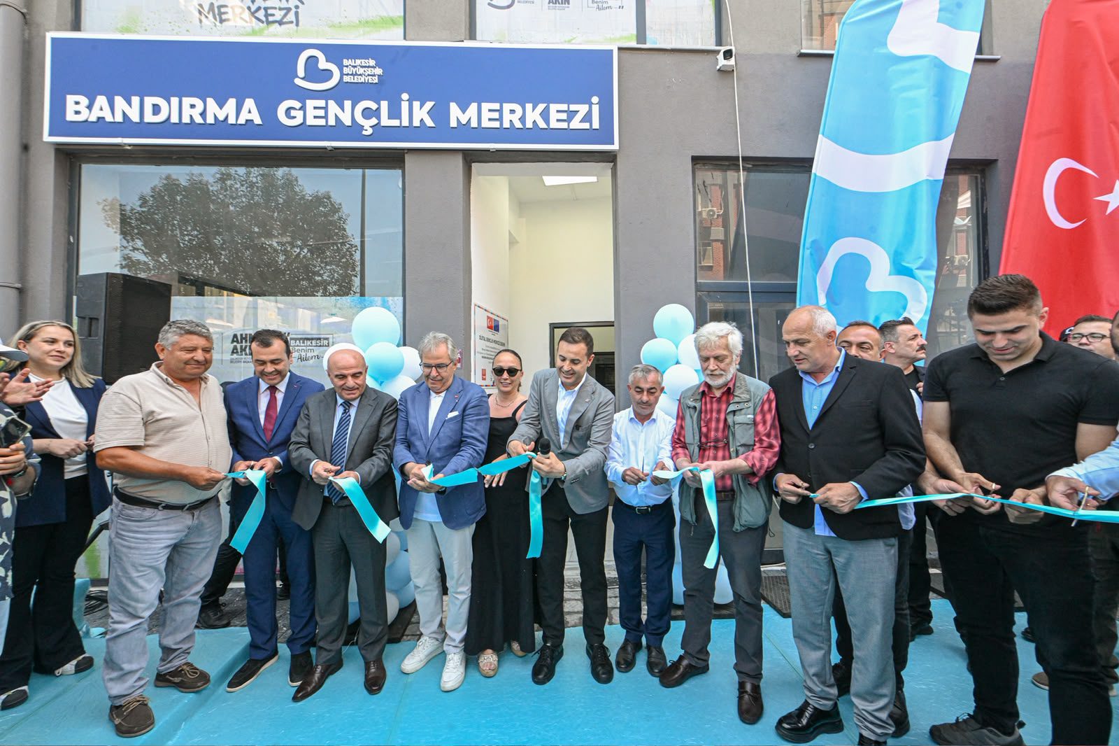 Büyükşehirden Bandırma’ya İkinci Gençlik Merkezi